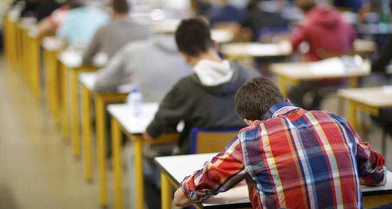 Le bac tombe pendant le ramadan 2016.