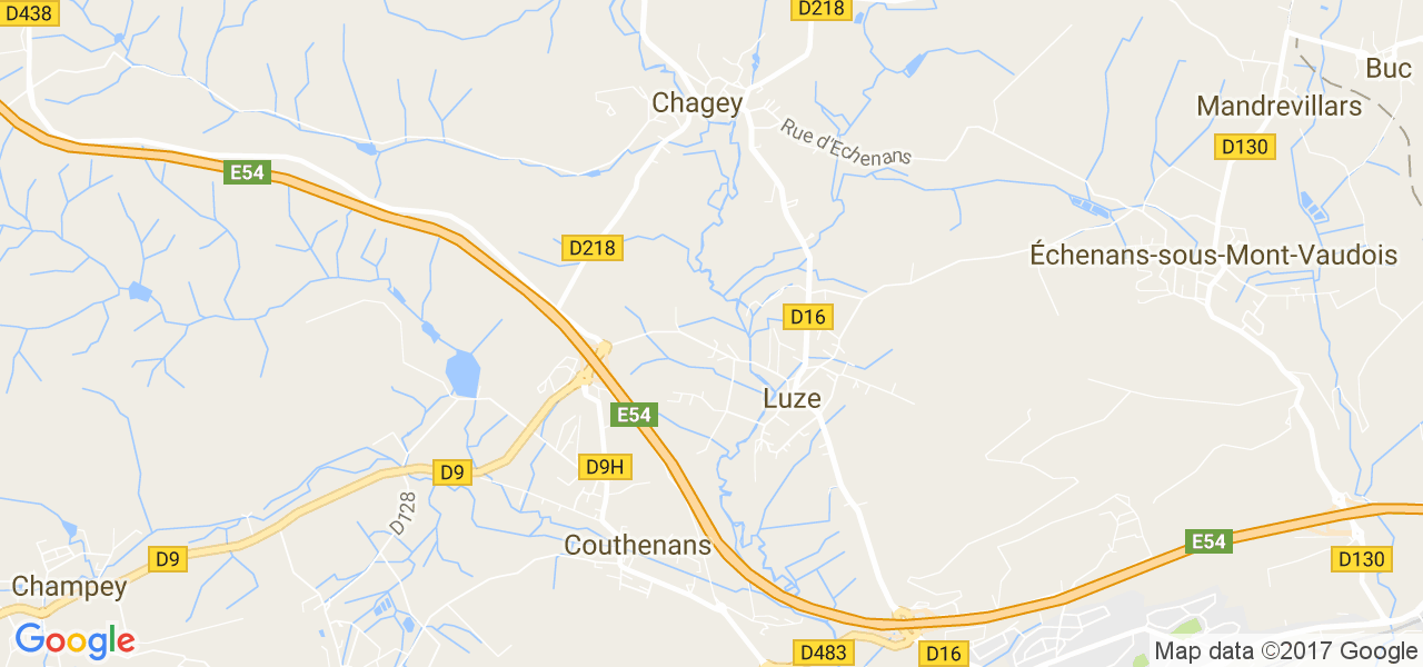 map de la ville de Luzé